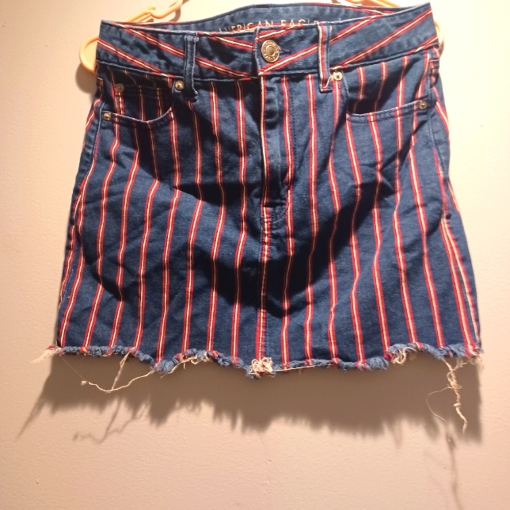 Is american eagles skirt